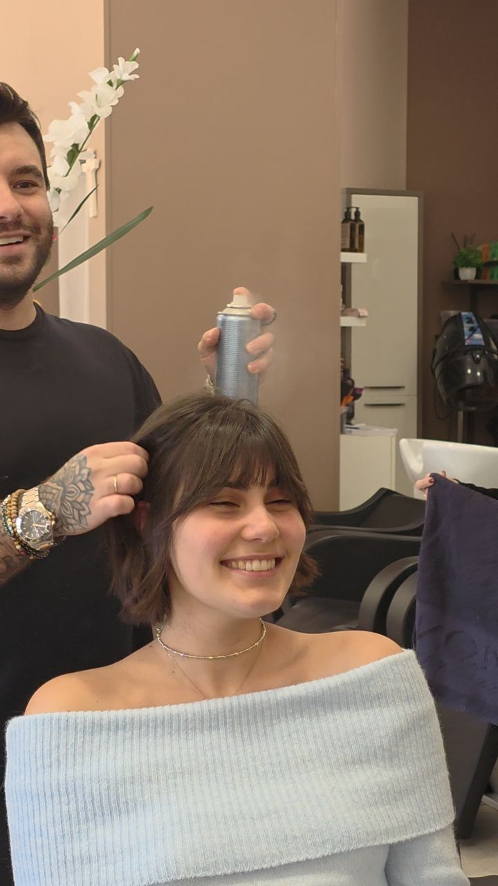 Taglio corto contemporaneo realizzato da Mood Hair